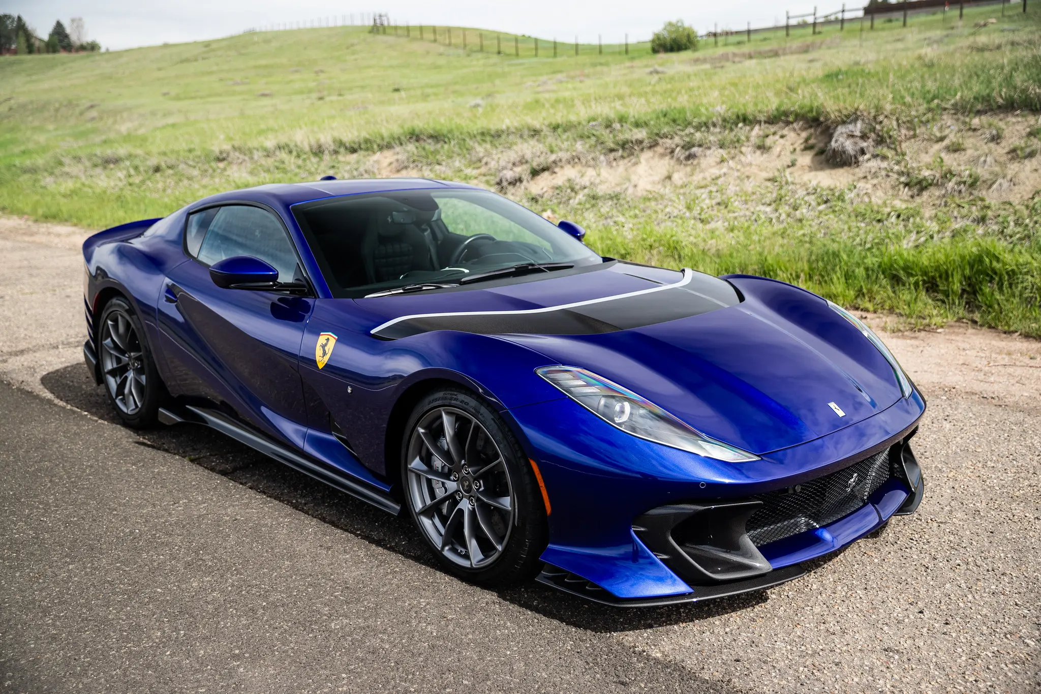 Blu Torrice Ferrari 812 Competizione