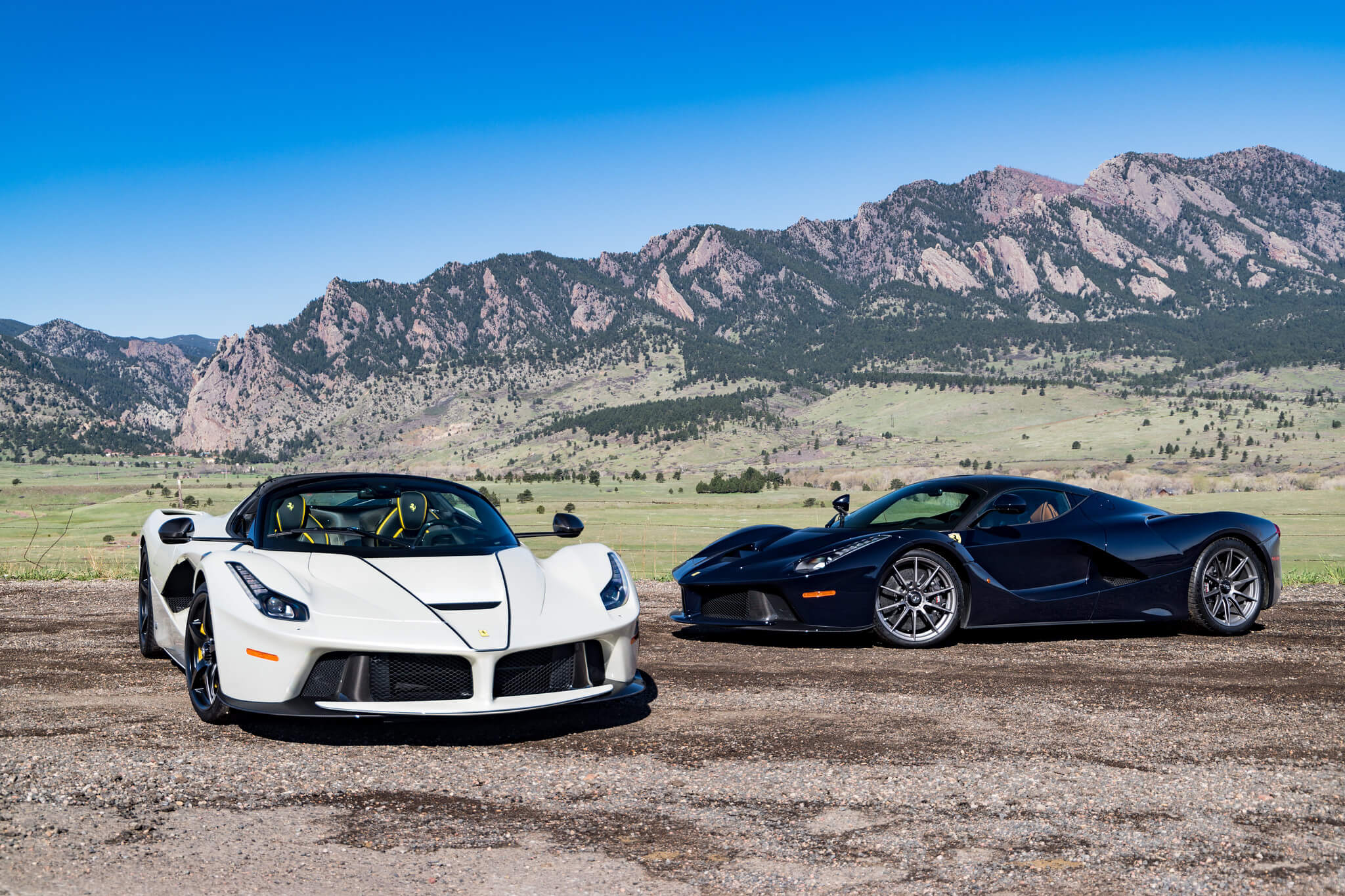LaFerrari Aperta & LaFerrari Coupe